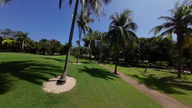 Golf Puerto Aventuras vuelo de drone FPV