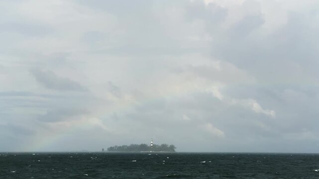 Arcoiris en el mar 