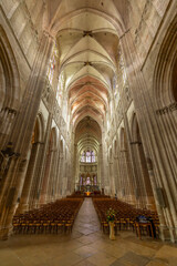 Fototapeta premium Cathedrale Saint Etienne Auxerre interior showing gothic architecture