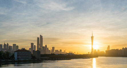 Fototapeta premium Sunrise over the Guangzhou skyline, China