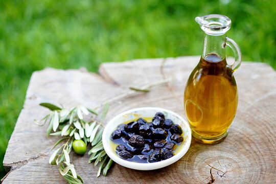 Olive oil and olives