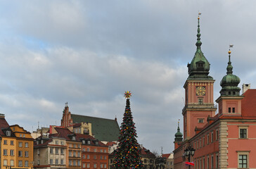 Warszawa, Stare miasto, Plac zamkowy, zamek królewski, gwiazda betlejemska ,xmas tree star,Moravian star on the Christmas tree,warsaw,Christmas,Old Town,Choinka, bożonarodzenie, Royal Castle in Warsaw