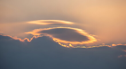 Sunlight Breaking Through Stratospheric Clouds Creating Dramatic Atmospheric Effect in Evening Sky with Soft Light and Warm Tones at Golden Hour 150