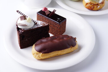 チョコケーキ　ショコラケーキ　エクレア