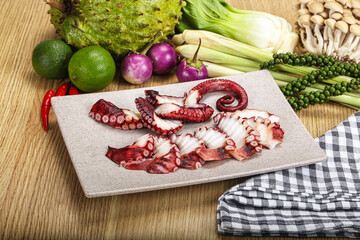 Jamanese cuisine - sashimi with octopus