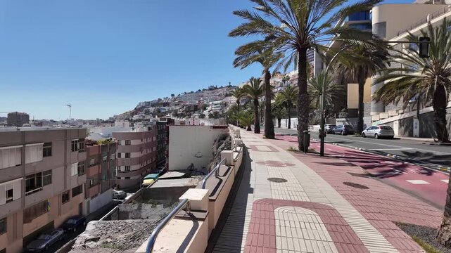Walking towards Vegueta the old town of Las Palmas de Gran_Canaria 