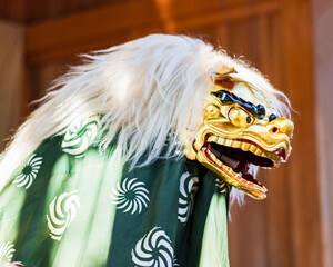 獅子舞 は お正月 の 縁起物 【 日本 の 伝統 と 正月 】
