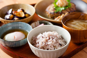 五穀米定食