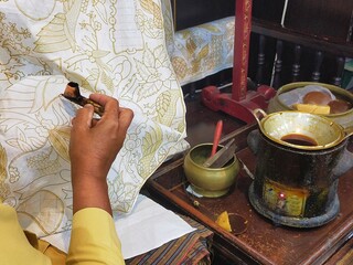 batik in making