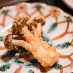 4k high quality Ai generative HD photo realistic menu selling restaurant eat dish snack Japanese food traditional coated tempura deep fried seaweed crispy shimeji brown mushroom fancy white plate