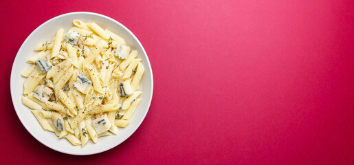 Pasta with blue cheese. Healthy eating. Vegetarian food.