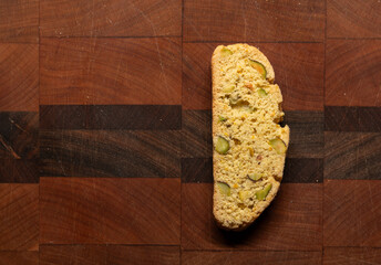 Single Gourmet Biscotti with Pistachio and Orange Zest