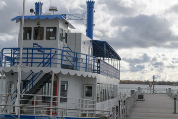 Fototapeta premium Showboat docked in Toronto harbour (part of City Cruises) off season 