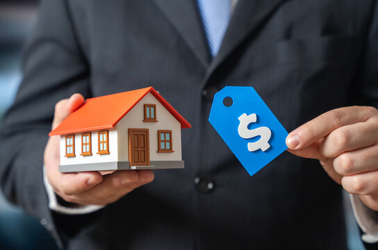 A real estate appraiser estimates the value of a home. Realtor services. Home sales. Property market analysis, mortgage consulting and housing investment decisions.