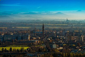 Veduta campanile Duomo Alessandria da Valle San Bartolomeo - Alessandria - Piemonte - Italia
