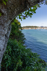 Fototapeta premium Boats and Buildings at Bombinhas beach