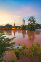 Fototapeta premium ワット プッタイサワン アユタヤ・タイ วัดพุทไธศวรรย์ Wat Putthaisawan, Ayutthaya