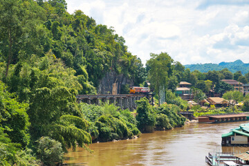 クラセー橋駅・泰緬鉄道　สะพานรถไฟ ถ้ำกระแซ　Thamkasae Bridge station