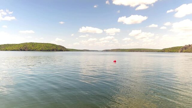 Rio S&atilde;o Francisco entre Alagoas e Sergipe no nordeste brasileiro. 