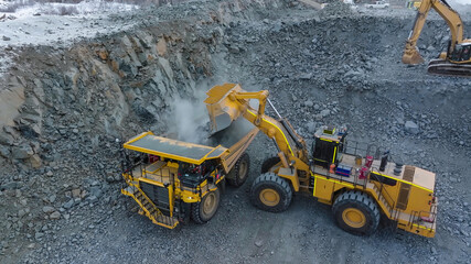 extraction and loading process of rock material from quarry