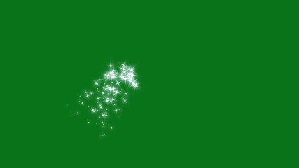 Glowing white sparkling stars and shimmering glitter dust trails forming magical curved lines, festive Christmas sparkle motions, twinkling particles, and seamless star burst on green screen. 4k