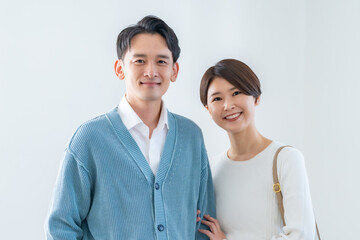 仲良しカップルの信頼関係を表すイメージ写真