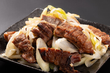 豚タン　ねぎ塩焼き