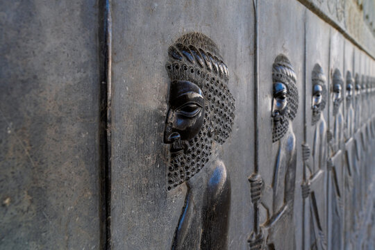 Relief of 10 000 Immortals of Darius