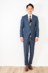 笑顔の営業マン・ビジネスポートレート