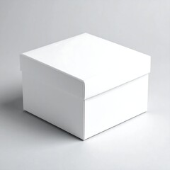 Naklejka premium Clean White Box with Lid on Neutral Background.