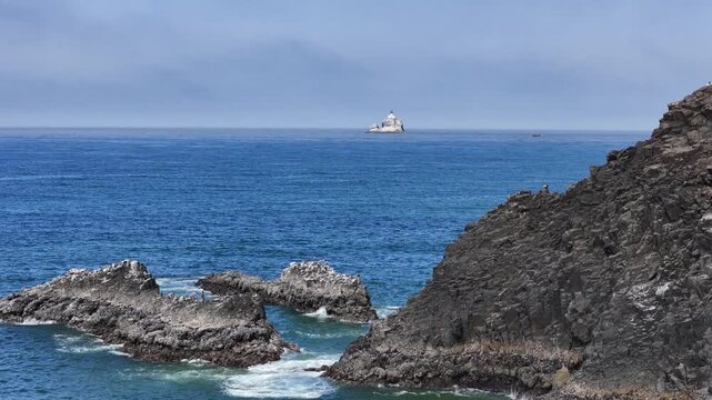 Tillamook Lighthouse Pacific Ocean Shore Coast