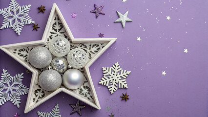 Obraz premium A star-shaped bowl holds shiny silver and white ornaments, surrounded by silver snowflakes and small purple stars on a purple background