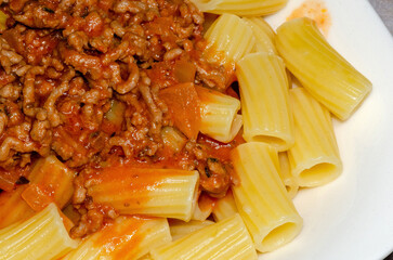 Tagliatelle mit Hackfleischso&szlig;e Bologneser Art