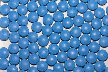 Blaue Tabletten