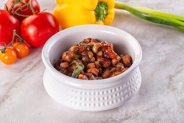 Black eye beans wutg tomato sauce