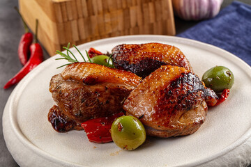 Roasted duck medallion with dry tomato