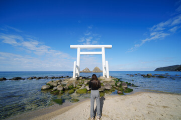 糸島の桜井二見ヶ浦の夫婦岩