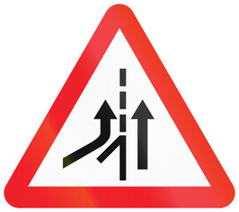 Road sign used in India - Merging traffic ahead from left