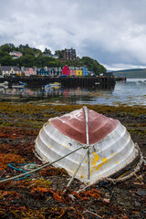 Fototapeta premium Fishing boat on the beach at Tobermory, Isle of Mull, Inner Hebrides, Scotland, United Kingdom
