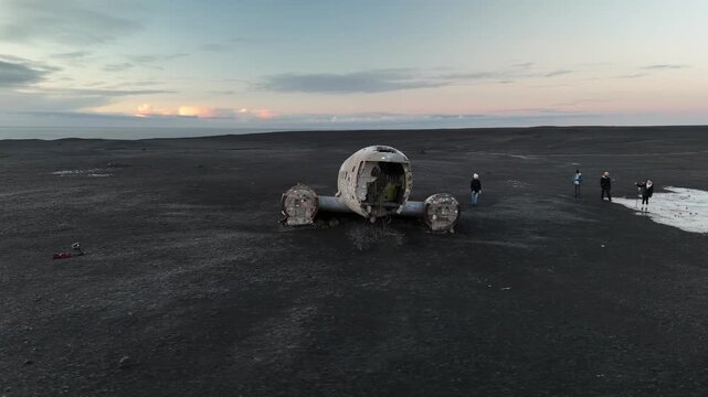 S&oacute;lheimasandur plane crash Iceland DC3 plane