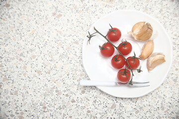 tomatoes cherry on a plate