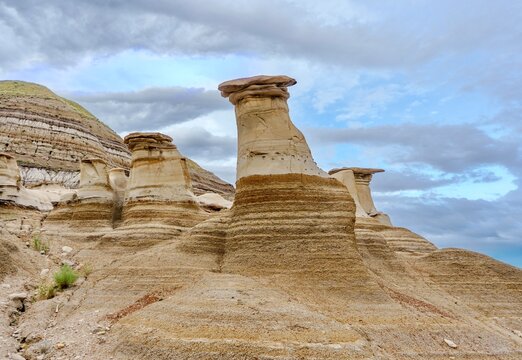 Drumheller&rsquo;s stunning Sandstone Hoodoos are a major attraction 