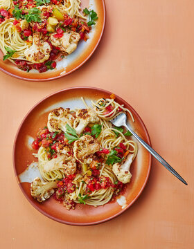 Spaghetti with Roasted Cauliflower and Tomato Sauce