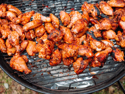 Buffalo wings on the grill