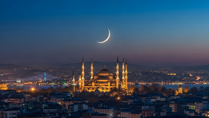 Fototapeta premium Iconic Blue Mosque and Istanbul Skyline at Twilight with Crescent Moon