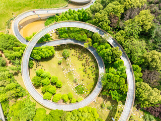 A circular walking path in the park