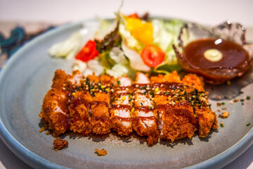 Crispy and delicious Japanese fried pork cutlet