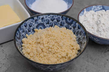 Crumble for cake in a bowl
