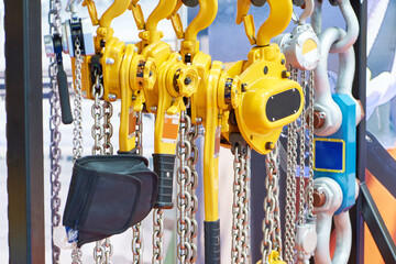 Manual hoisting equipments hook and chain