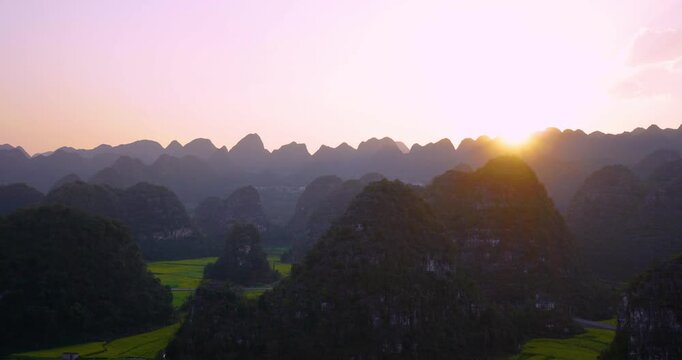 China_Wanfenglin_Karst_Sunset_Timelapse_4K_Golden_Hour